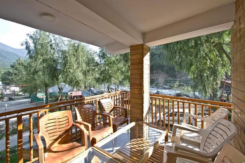 Himalayan Riverside Resort, Manali Luaran gambar