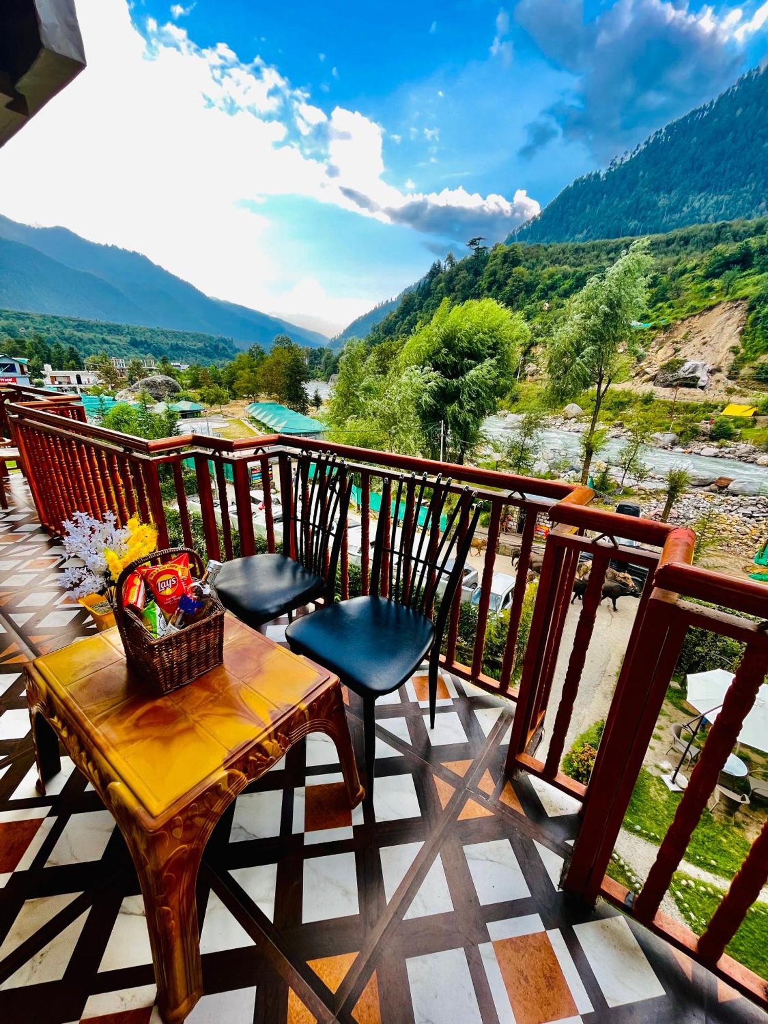 Himalayan Riverside Resort, Manali Luaran gambar