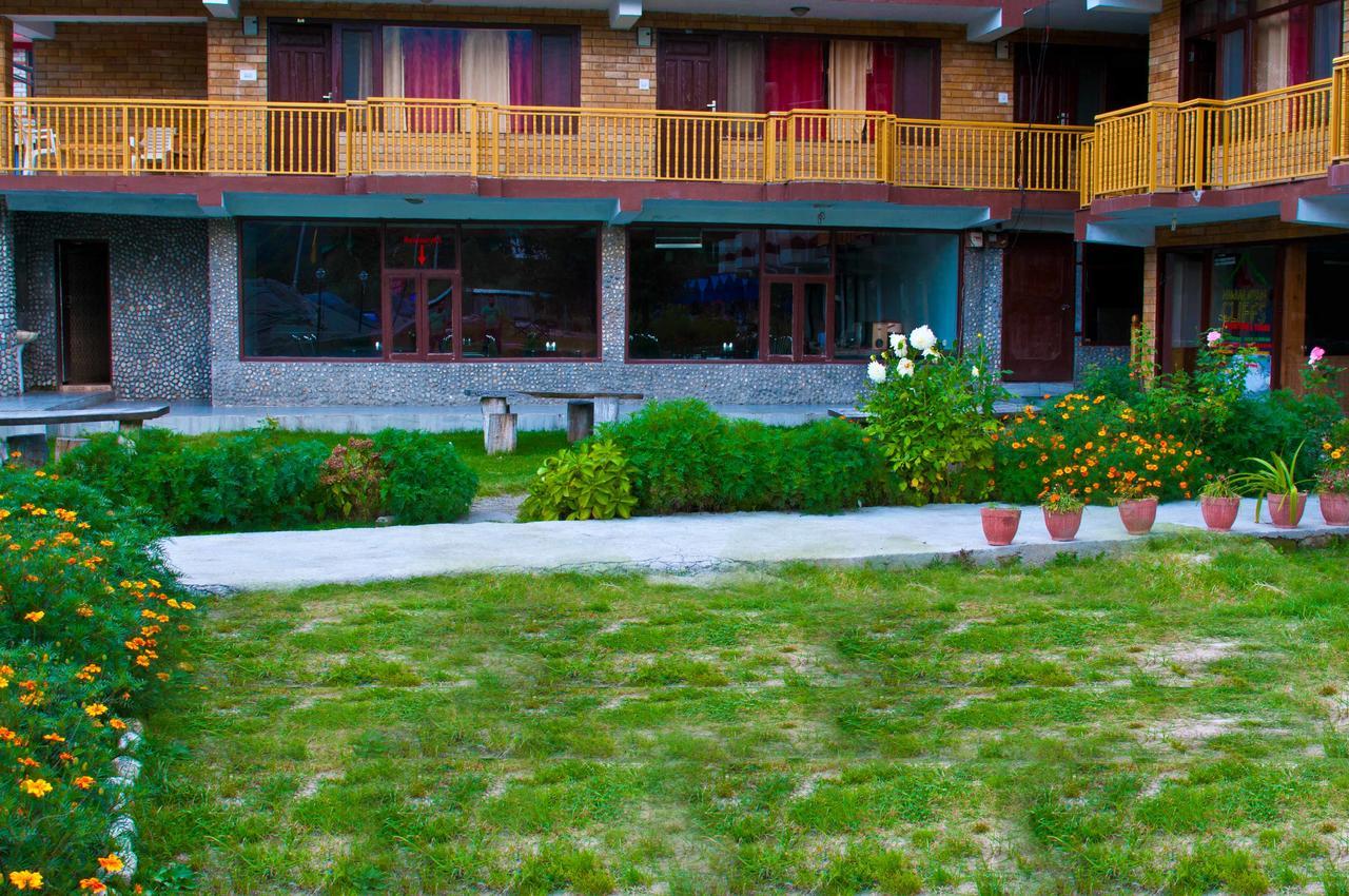 Himalayan Riverside Resort, Manali Luaran gambar