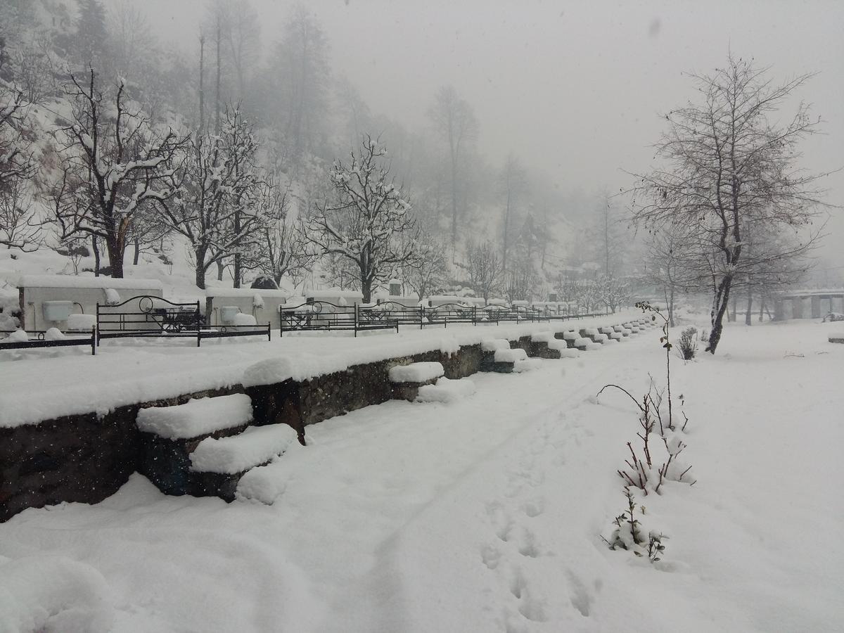 Himalayan Riverside Resort, Manali Luaran gambar